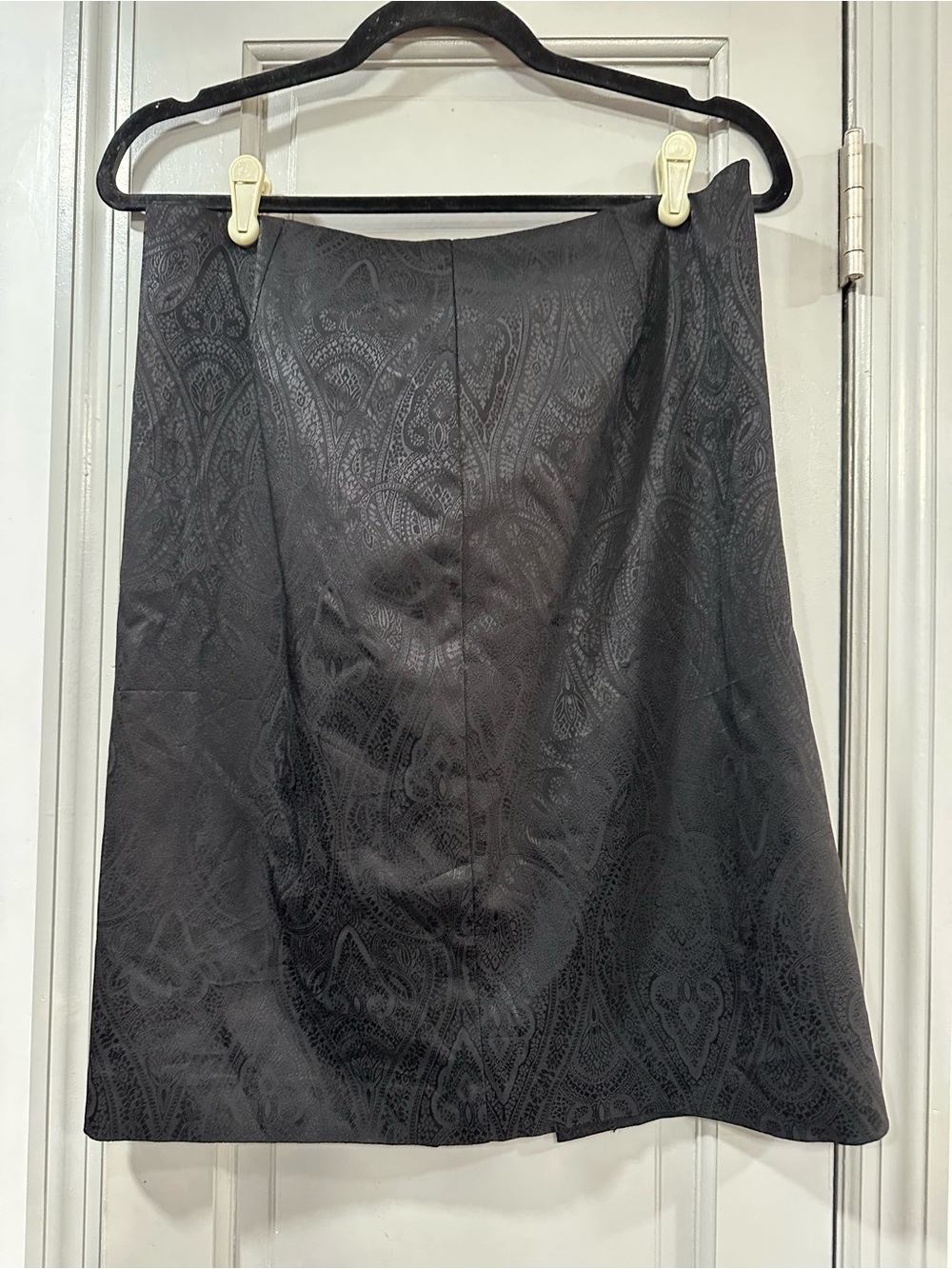 Trina Turk Black Paisley Jacquard A-Line Skirt